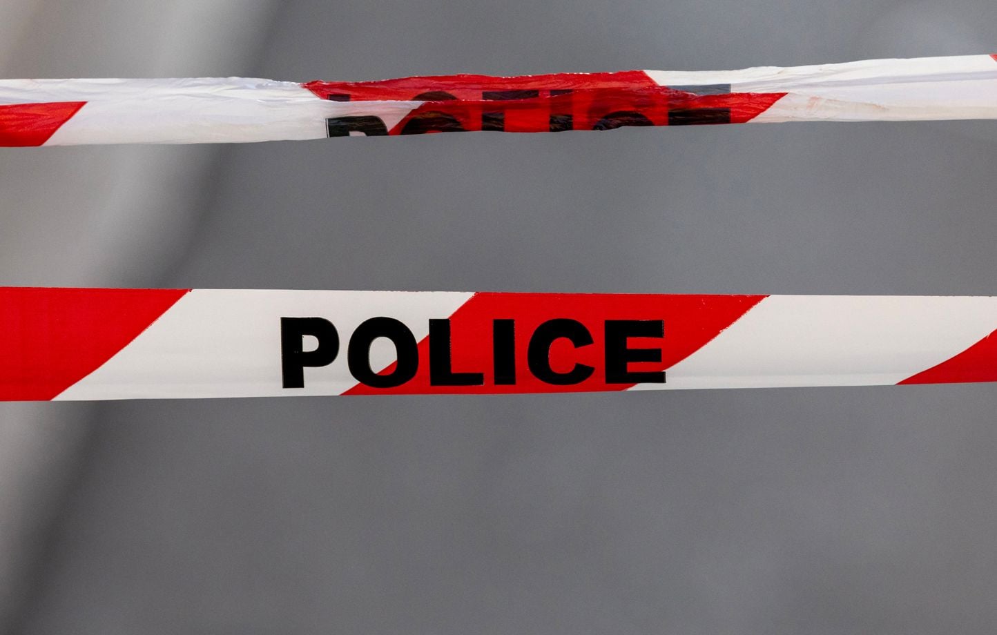 Mujer asesinada a tiros mientras llamaba a la policía pidiendo ayuda por teléfono Mujer asesinada a tiros mientras llamaba a la policía pidiendo ayuda por teléfono